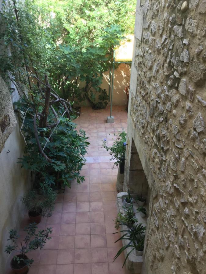 Maison de village Novissime Noves Esterno foto