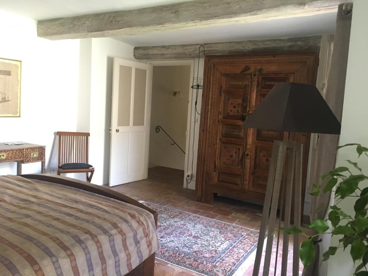 Maison de village Novissime Noves Esterno foto